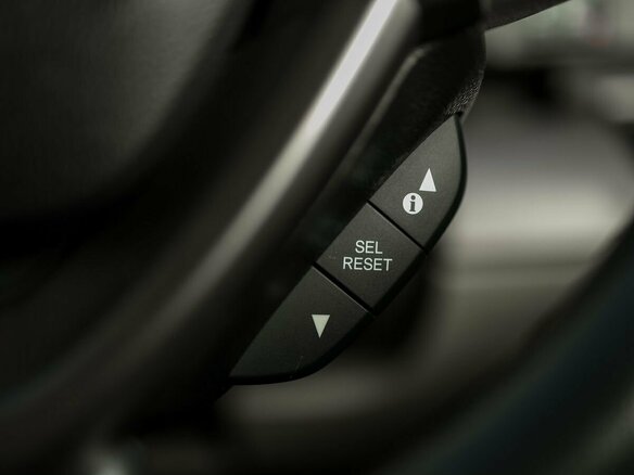 2020 Honda Stepwgn V Рестайлинг, белый, 2299000 рублей - вид 22