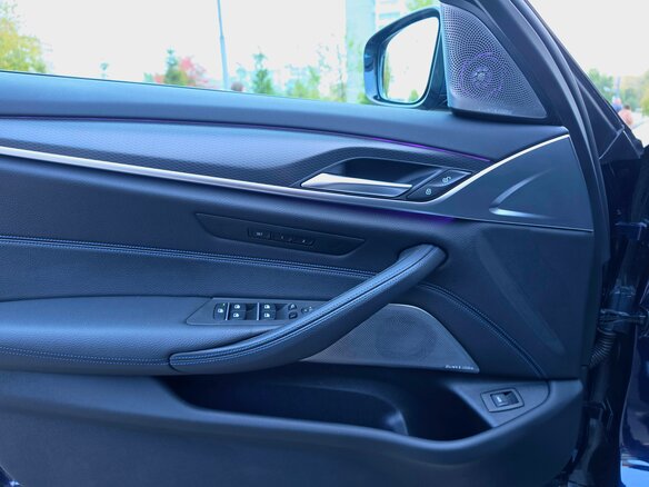 2021 BMW 5 серии 540d xDrive VII (G30/G31/G38) Рестайлинг, синий, 6500000 рублей - вид 16