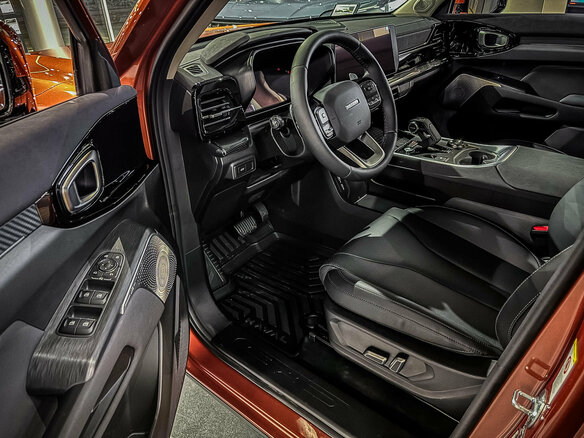 2026 Haval H3 I Рестайлинг, оранжевый - вид 3