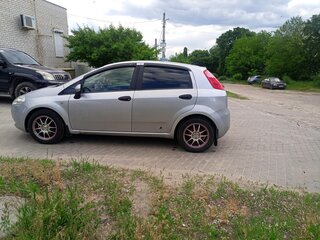 2006 Fiat Punto III Grande Punto, серый, 295000 рублей, вид 3