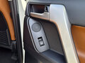 2022 Toyota Land Cruiser Prado 150 Series Рестайлинг 3, белый, 6350000 рублей - вид 11