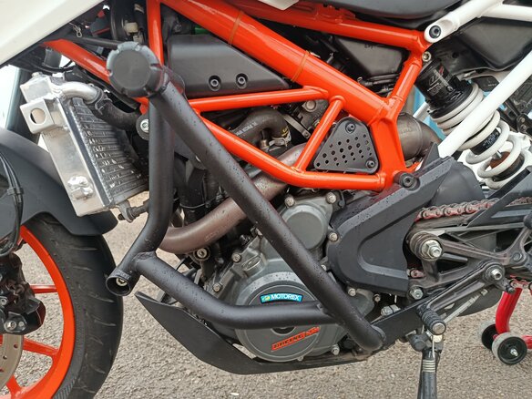 2018 KTM 390 Duke, белый, 349999 рублей - вид 7