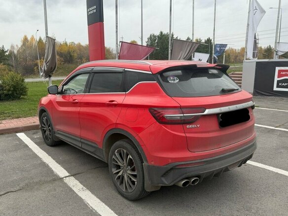 2020 Geely Coolray I, красный, 1549000 рублей - вид 2