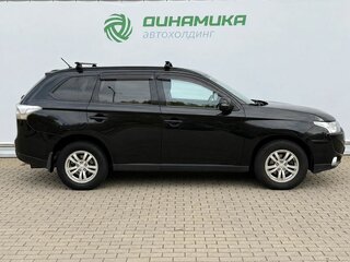 2013 Mitsubishi Outlander III, чёрный, 1050000 рублей, вид 4