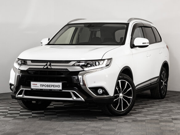 2020 Mitsubishi Outlander III Рестайлинг 3, белый, 1949000 рублей