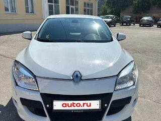 2010 Renault Megane III, белый, 700000 рублей, вид 1