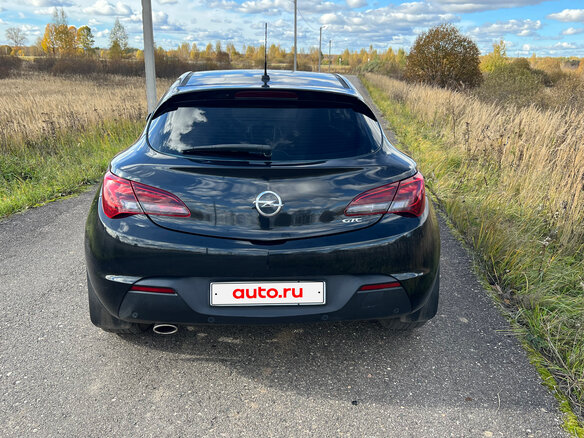 2012 Opel Astra GTC J Рестайлинг, чёрный, 730000 рублей - вид 8