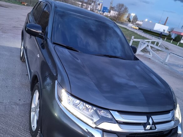 2016 Mitsubishi Outlander III Рестайлинг 2, серый, 1595000 рублей - вид 6