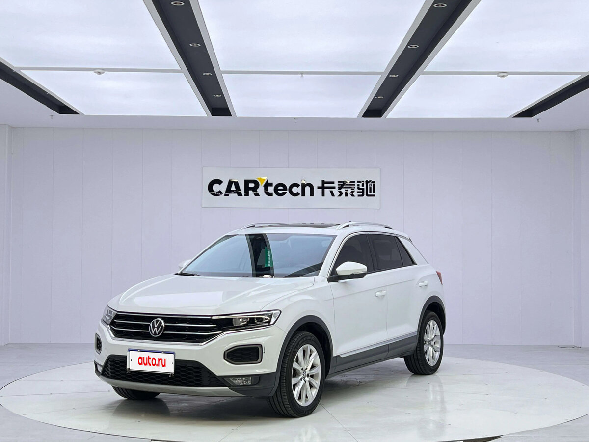 Открыть фотографии: Volkswagen T-Roc I (China Market)