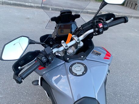 2019 Yamaha Tracer 900, серебристый, 1075000 рублей, вид 2
