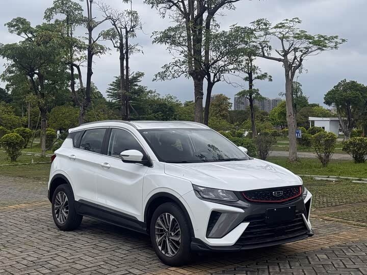 Открыть фотографии: Geely Coolray I