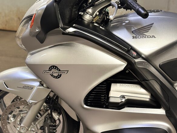 2007 Honda ST 1300, серый, 810000 рублей - вид 12