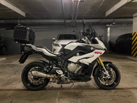 2015 BMW S 1000 XR, белый, 950000 рублей, вид 2