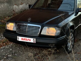1992 Mercedes-Benz W124 230, чёрный, 230000 рублей, вид 2