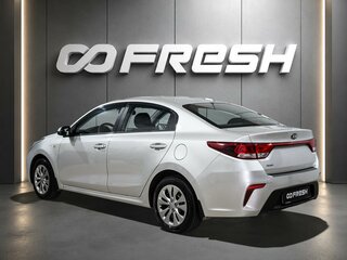 2018 Kia Rio IV, серебристый, 1060000 рублей, вид 2