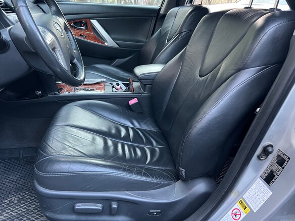 2011 Toyota Camry VI (XV40) Рестайлинг, серебристый, 1600000 рублей - вид 21