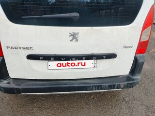 2010 Peugeot Partner II, белый, 480000 рублей, вид 4