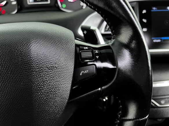 2020 Peugeot 308 II Рестайлинг, серый - вид 19
