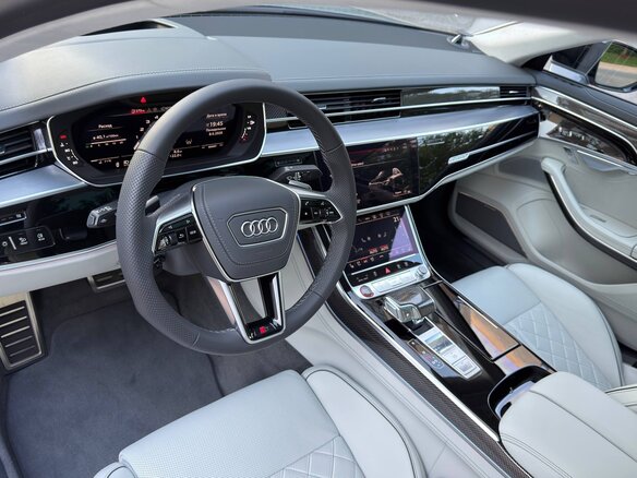 2025 Audi S8 IV (D5) Рестайлинг, серый - вид 18