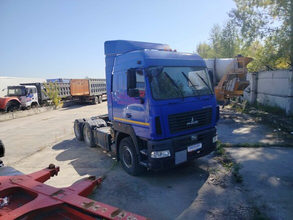 2019 МАЗ 6430, синий, 1690000 рублей - вид 1