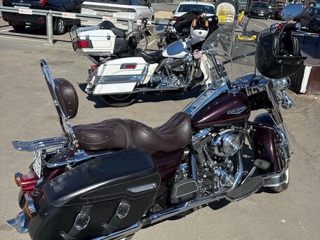 2006 Harley-Davidson Road King, красный, 650000 рублей, вид 1