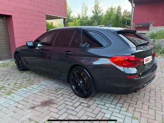 2019 BMW 5 серии 525d VII (G30/G31/G38), серый, 3050000 рублей, вид 5