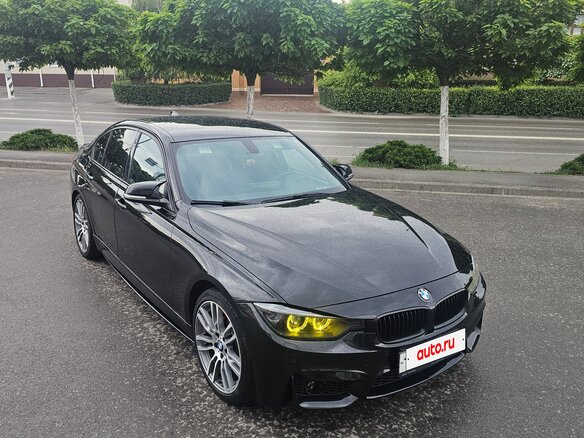 2013 BMW 3 серии 320i VI (F3x), чёрный, 1500000 рублей - вид 2