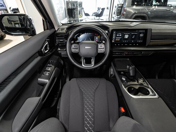 2026 Haval H3 I Рестайлинг, чёрный - вид 11
