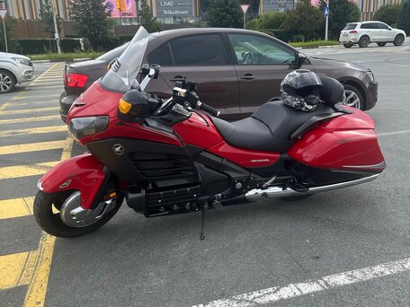 2013 Honda GL 1800 Gold Wing, красный, 1199999 рублей, вид 3