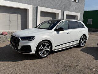 2022 Audi Q7 55 TFSI II (4M) Рестайлинг, белый, 11000000 рублей, вид 3