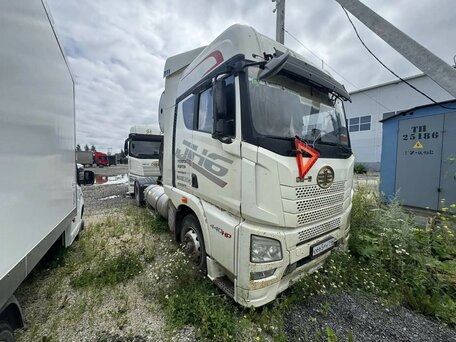 2022 FAW J6 CA4251, белый, 5090000 рублей, вид 1