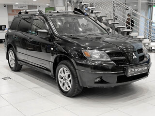 2004 Mitsubishi Outlander I, чёрный, 380000 рублей, вид 3