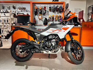 2026 KTM 390 Adventure X, оранжевый, 645000 рублей, вид 2