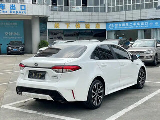 2023 Toyota Corolla Sporty XII (E210), белый, 1699000 рублей, вид 4