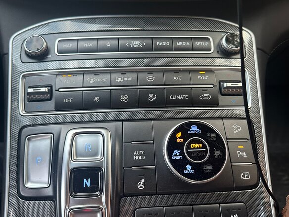 2021 Hyundai Santa Fe IV Рестайлинг, чёрный, 3980000 рублей - вид 7