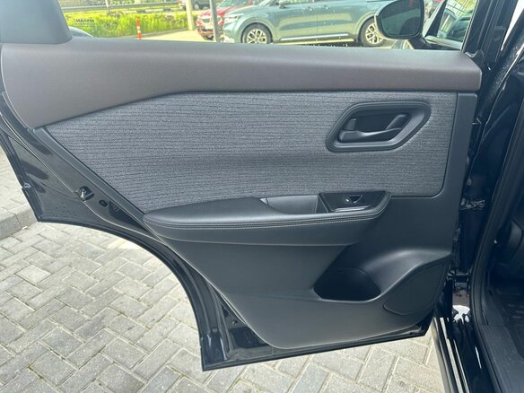 2021 Nissan Rogue III, чёрный, 2750000 рублей - вид 12