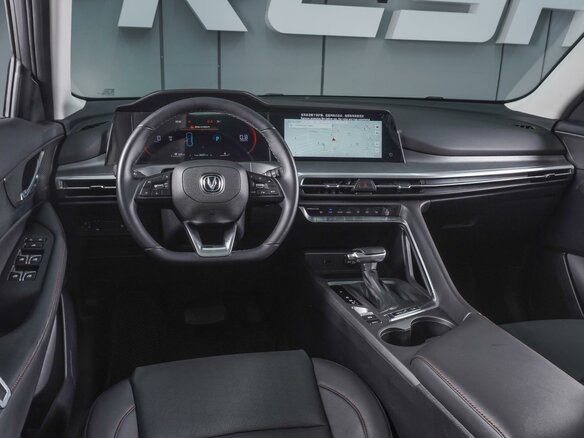 2023 Changan CS35 Plus I Рестайлинг, серый, 1720000 рублей - вид 5