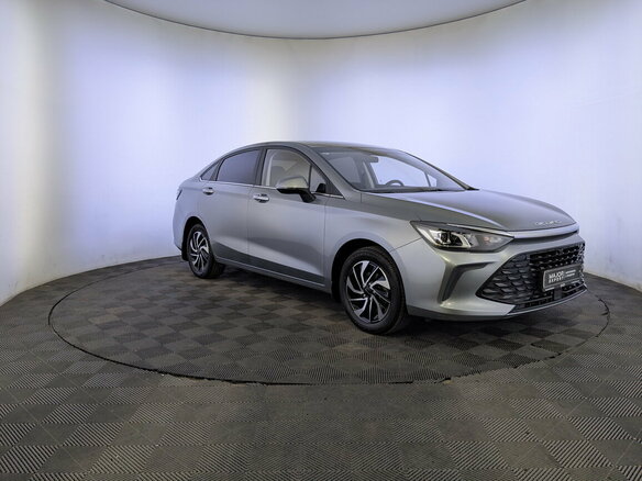 2023 BAIC U5 Plus, серебристый, 1250000 рублей - вид 2