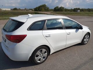 2018 Kia Ceed II Рестайлинг, белый, 1150000 рублей, вид 3