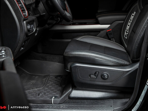 2025 Ram 1500 Crew Cab V Рестайлинг, чёрный, 9290000 рублей - вид 14