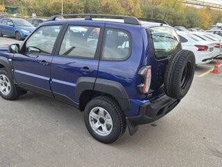 2026 Lada (ВАЗ) Niva Travel I Рестайлинг, синий, 1623000 рублей, вид 3
