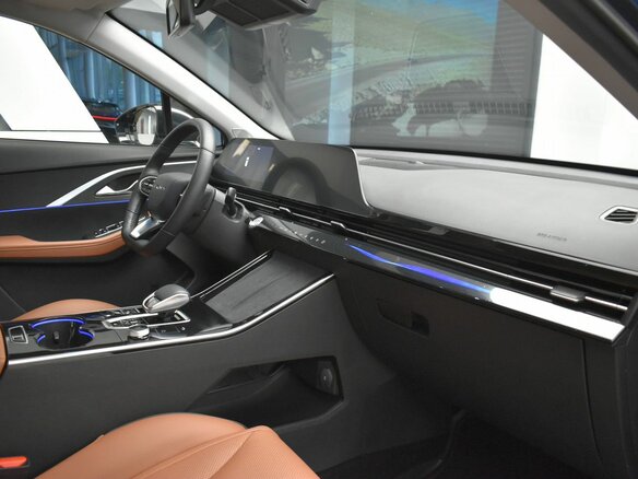 2023 Omoda C5 I, синий, 1840000 рублей - вид 23