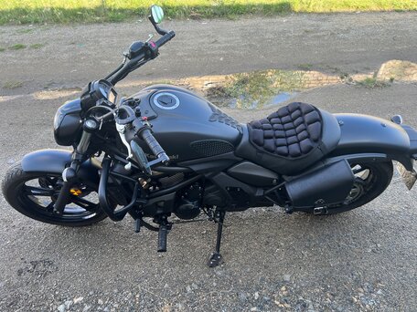 2021 Kawasaki EN650 Vulcan S, чёрный, 860000 рублей, вид 2