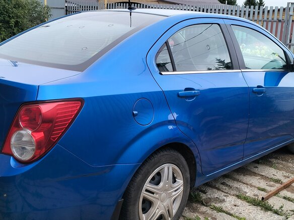 2013 Chevrolet Aveo II, синий, 500000 рублей - вид 2
