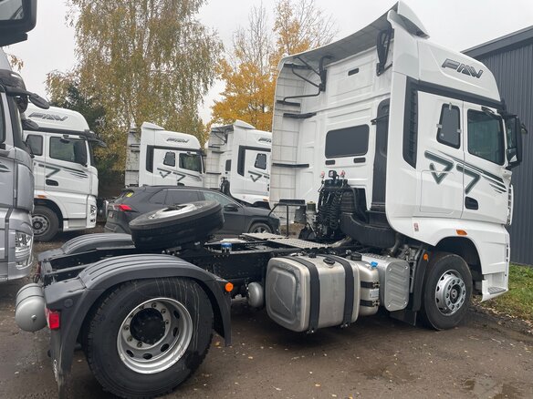 2024 FAW J7, белый, 8600000 рублей - вид 4