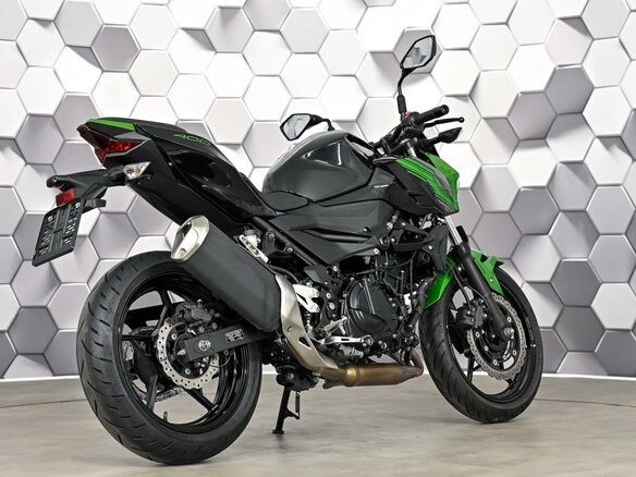 2019 Kawasaki Z 400, чёрный, 615000 рублей - вид 6