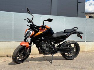 2021 KTM 890 Duke, оранжевый, 795000 рублей, вид 1