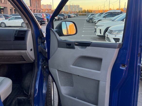 2010 Volkswagen Transporter T5 Рестайлинг, синий, 990000 рублей - вид 20
