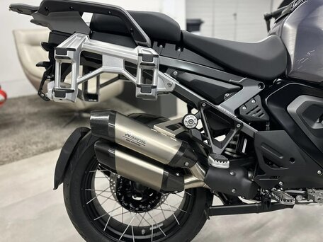 2025 BMW R 1300 GS Adventure, чёрный, 3650000 рублей, вид 4