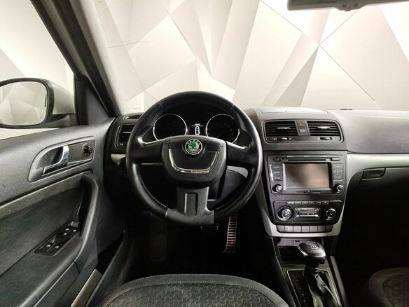 2011 Skoda Yeti I, белый - вид 18